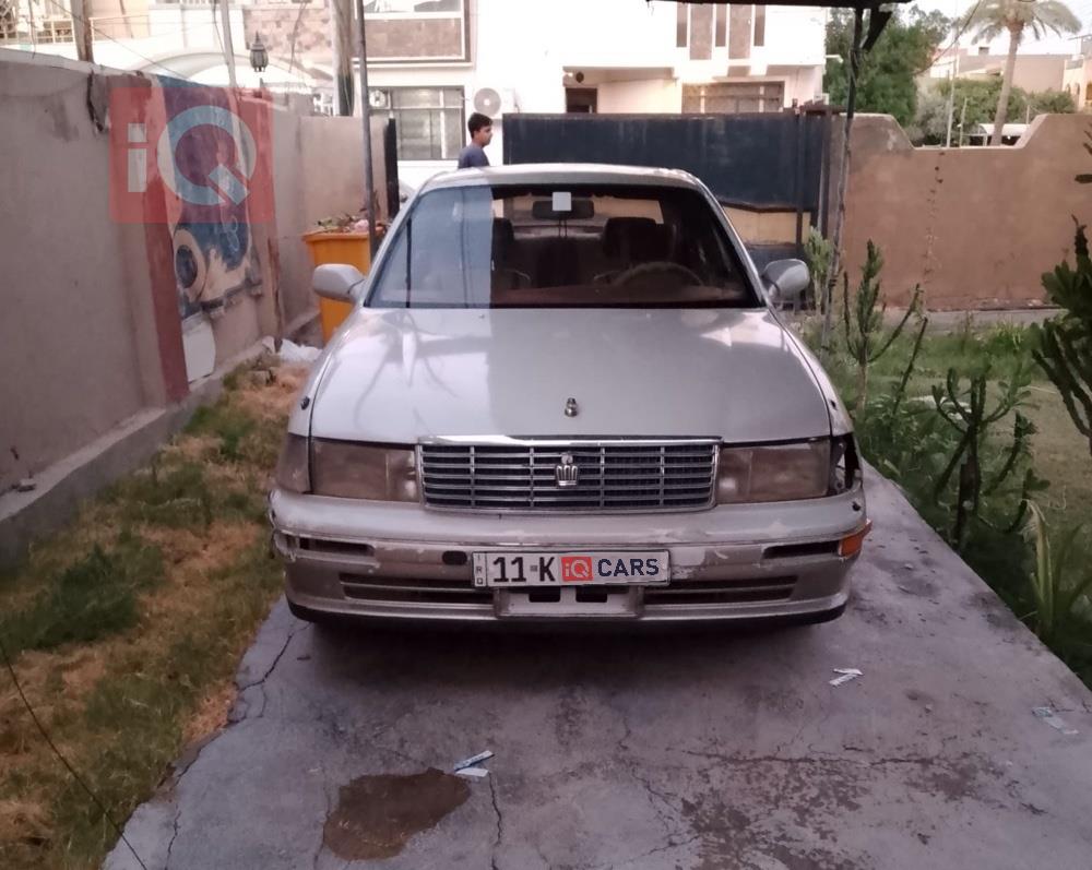 تويوتا كراون